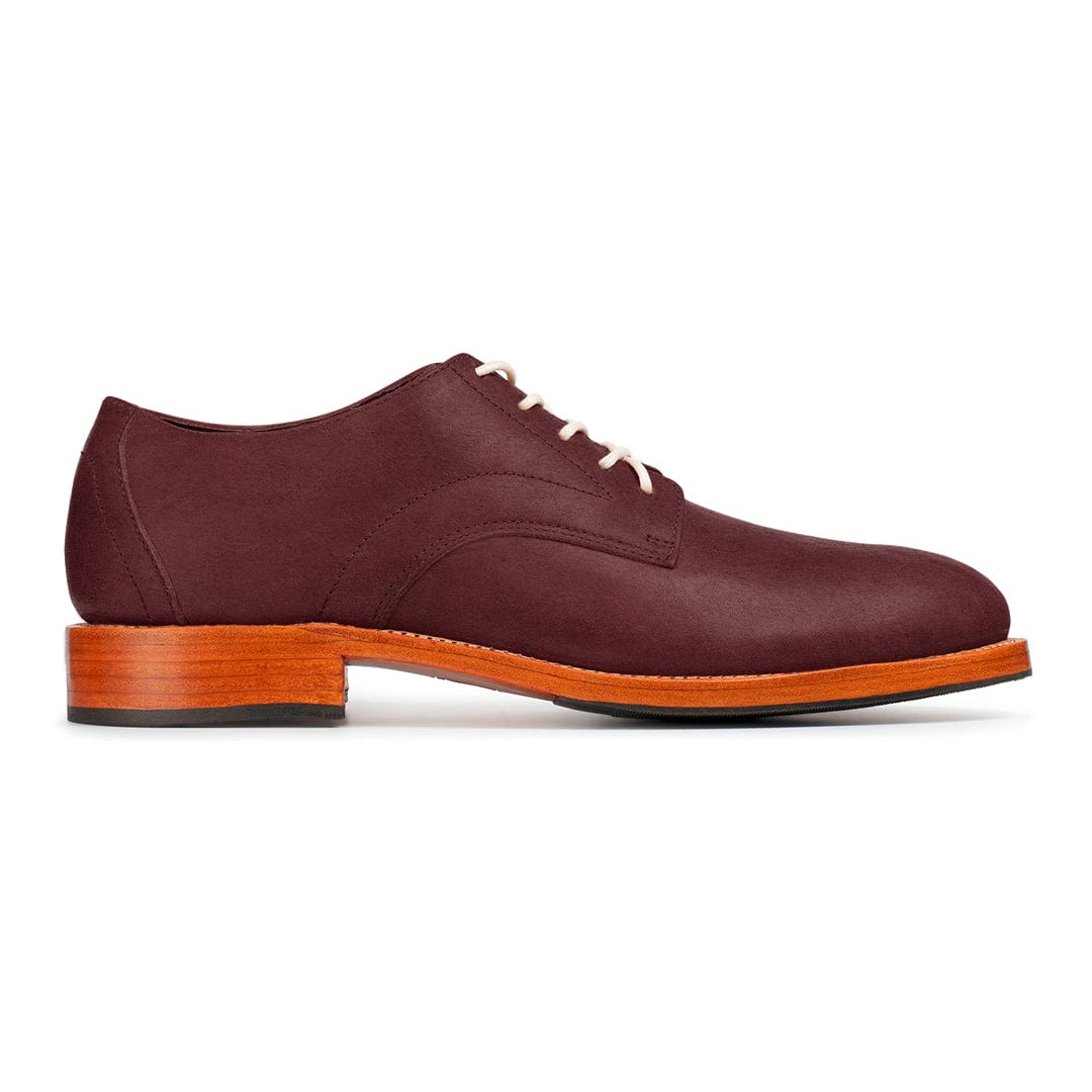 Side view of a men's 4E-wide burgundy leather derby – The Romero