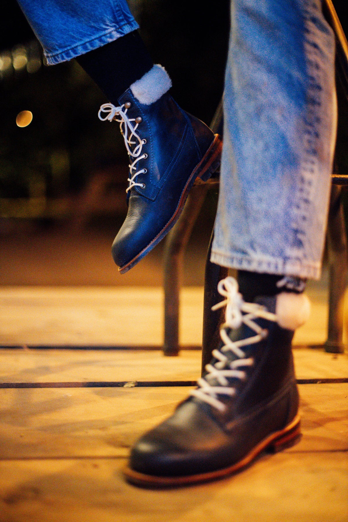 Women's 3E-wide shearling-lined black leather winter boots, worn on foot, made by hand in Guatemala – The Cozy Havana