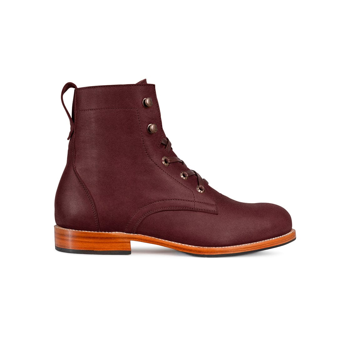 Adelante burgundy men's lace-up boot in handcrafted full-grain leather with Goodyear welt construction