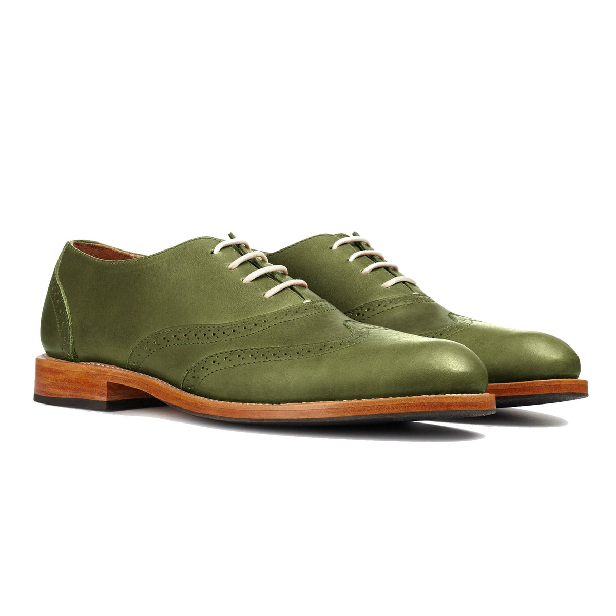 Pair of men's extra-wide green leather oxfords, shown from the front at an angle, made to order for hard-to-fit feet – The Clásico