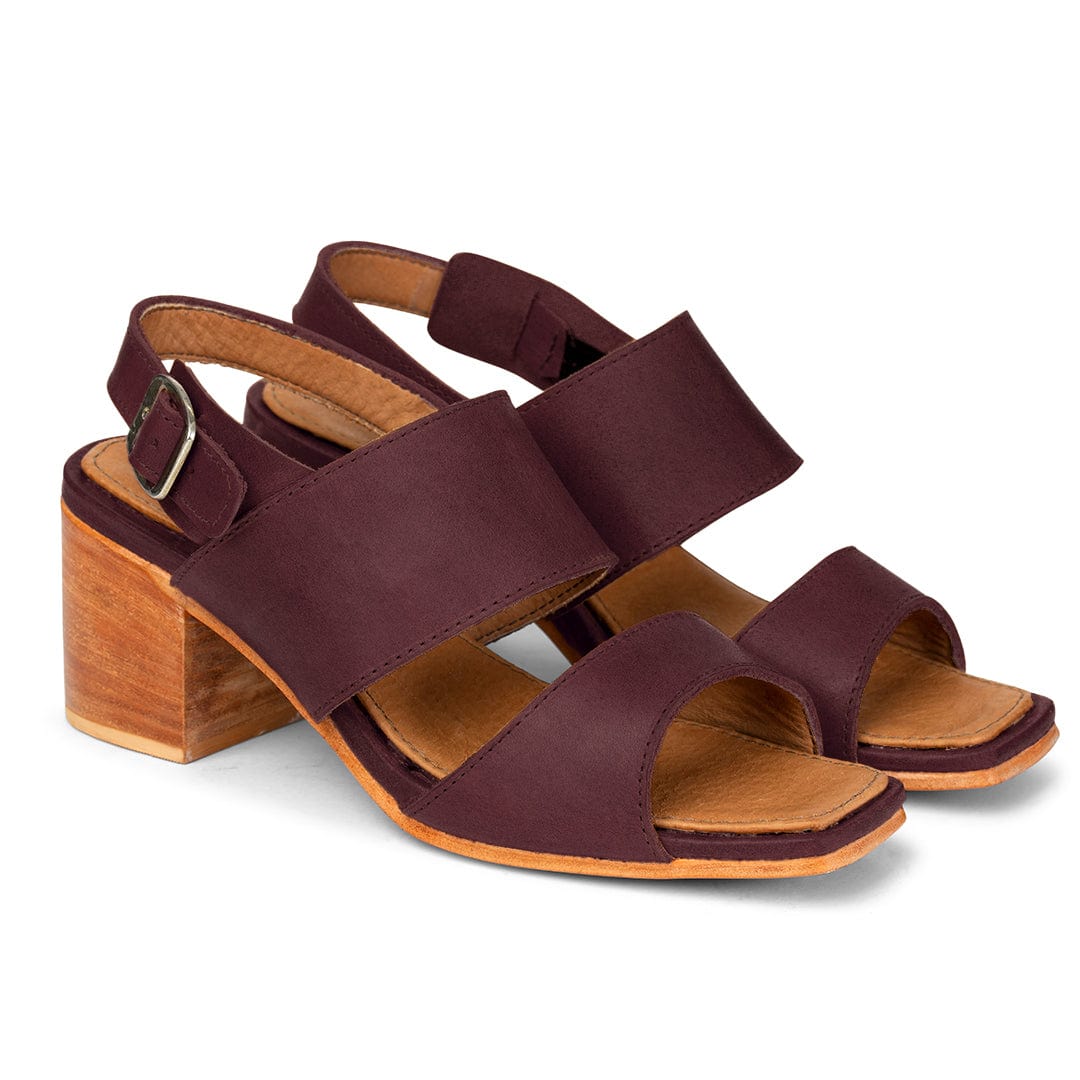 Women's 3E-wide burgundy leather heeled sandals, shown from the front at an angle. For feet that are hard to fit – The Serena