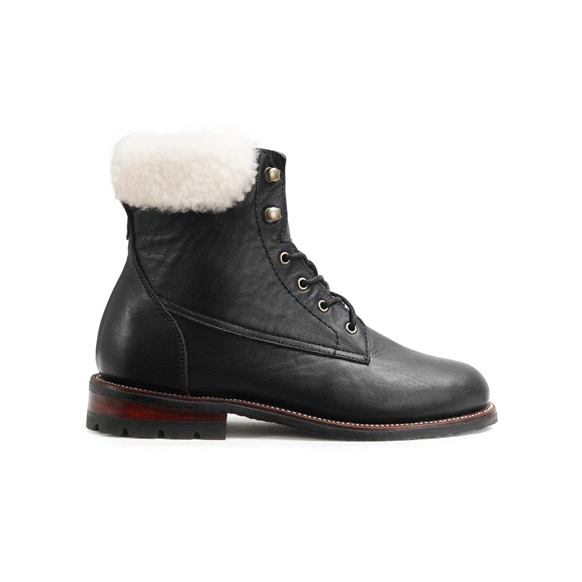 Women's 3E-wide shearling-lined black leather winter boot, seen from the side, each pair made to order – The Cozy Havana