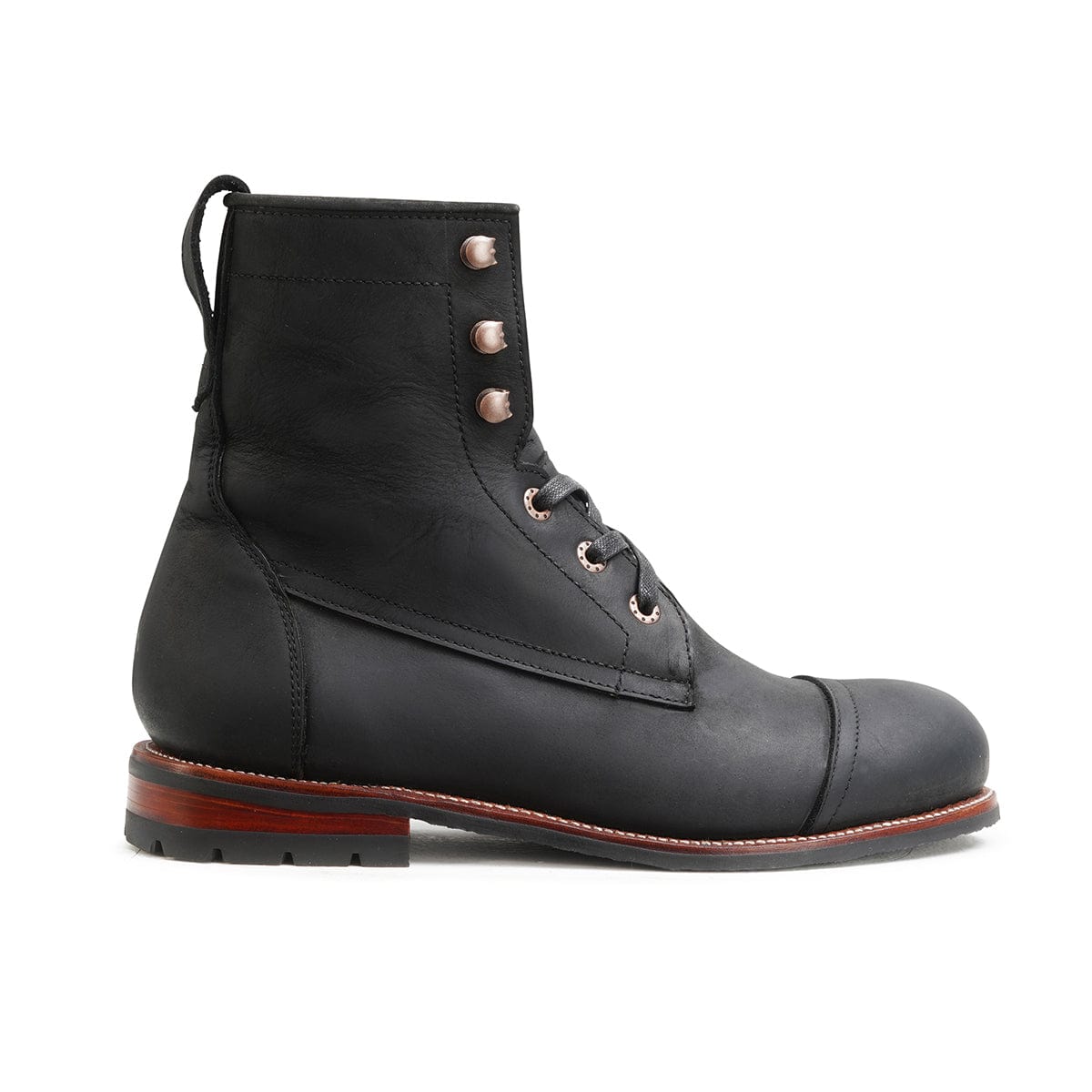 Men's 5E extra-wide black leather lug sole boot, seen from the side, made by hand in Guatemala – The Rugged Havana