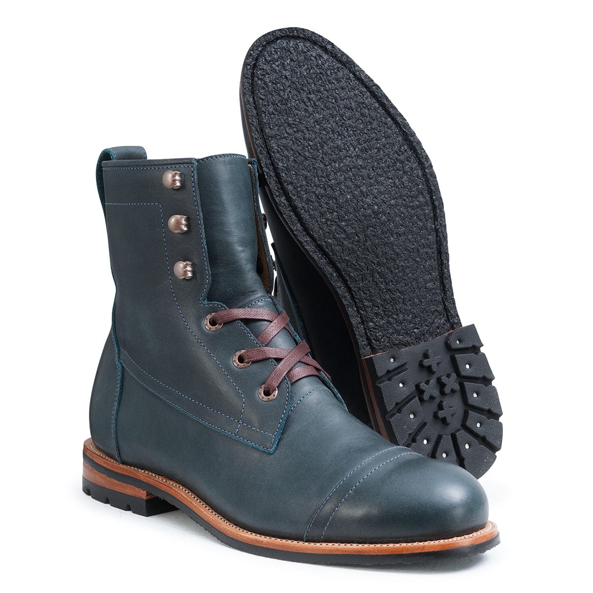 Men's 4E-wide blue leather lug sole boot, shown with the sole turned up, a size 6.5 is no problem – The Rugged Havana