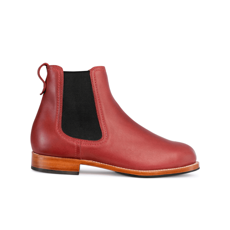 や*ま様 AUBERGE CA NEST 40 アメリカンレッドクロスハンドフレ The Mérida — Women's Leather Chelsea Boot | Wide Widths, Sizes 4