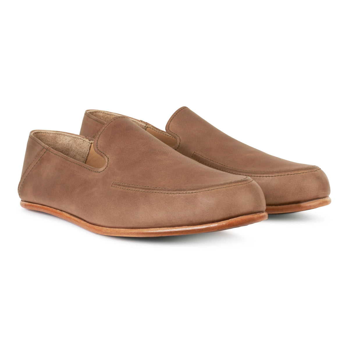 Men's 3E-wide tan leather zero-drop loafers, shown at an angle – The Tomás