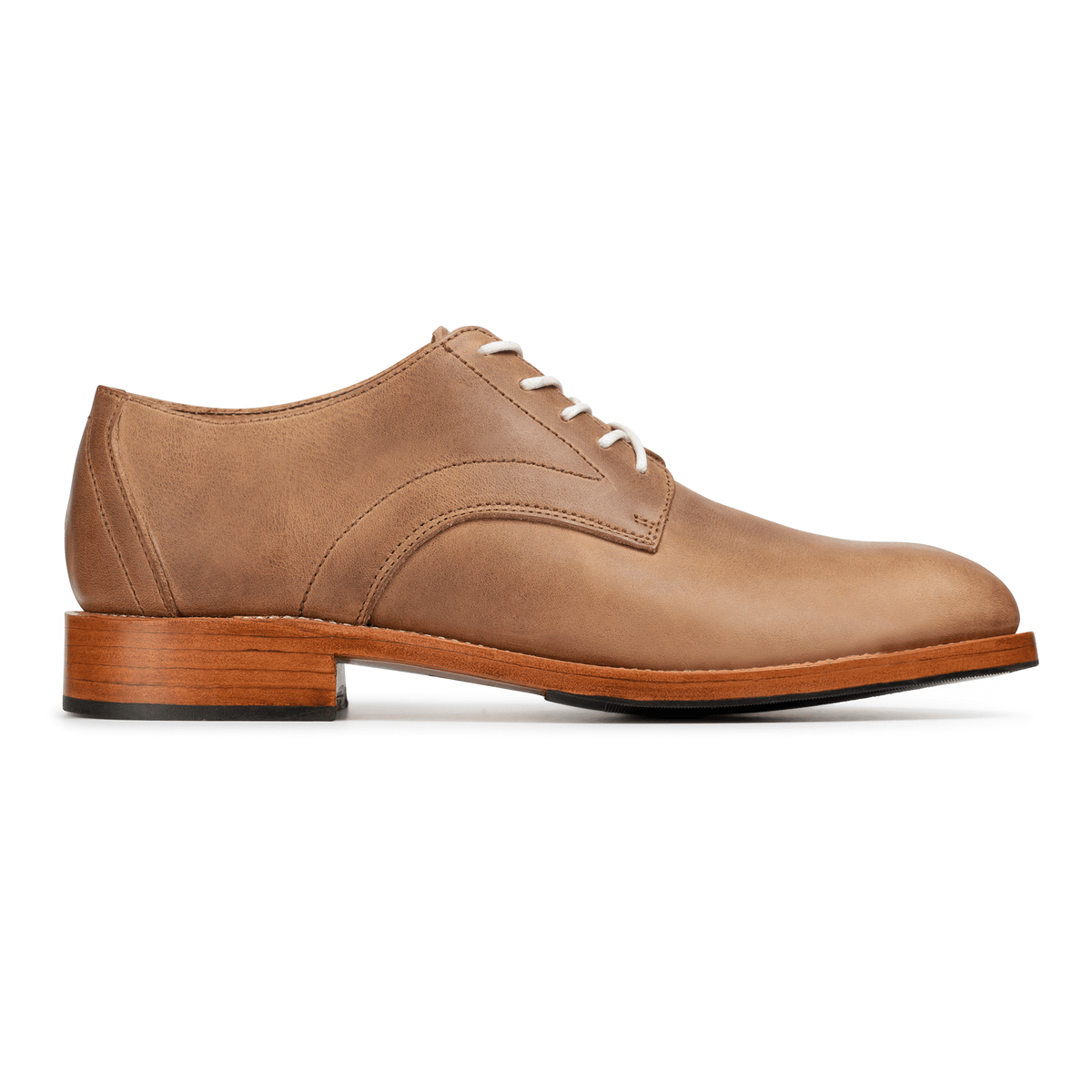 Side view of a men's EEEEE extra-wide tan leather derby – The Romero